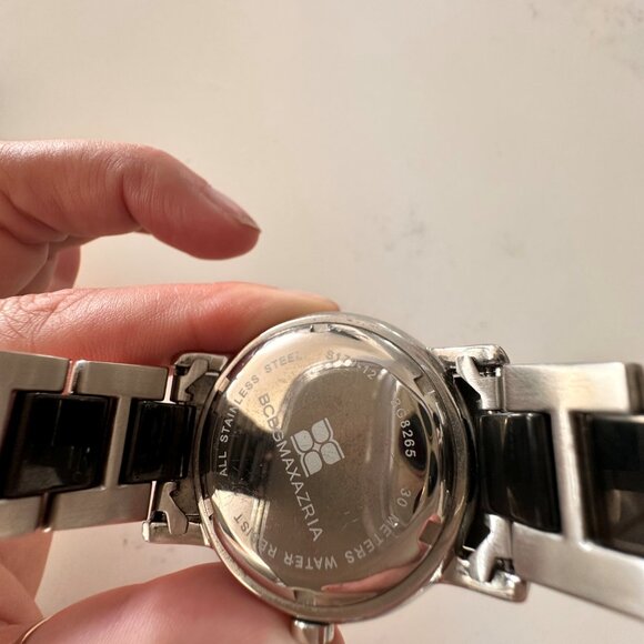 BCBG MAXAZRIA WOMENS TWO TONE WATCH - Picture 3 of 3